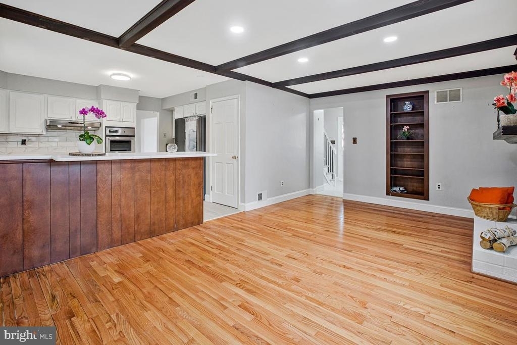 9207 Gardenia Road - Photo 16
