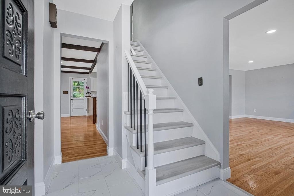 9207 Gardenia Road - Photo 3