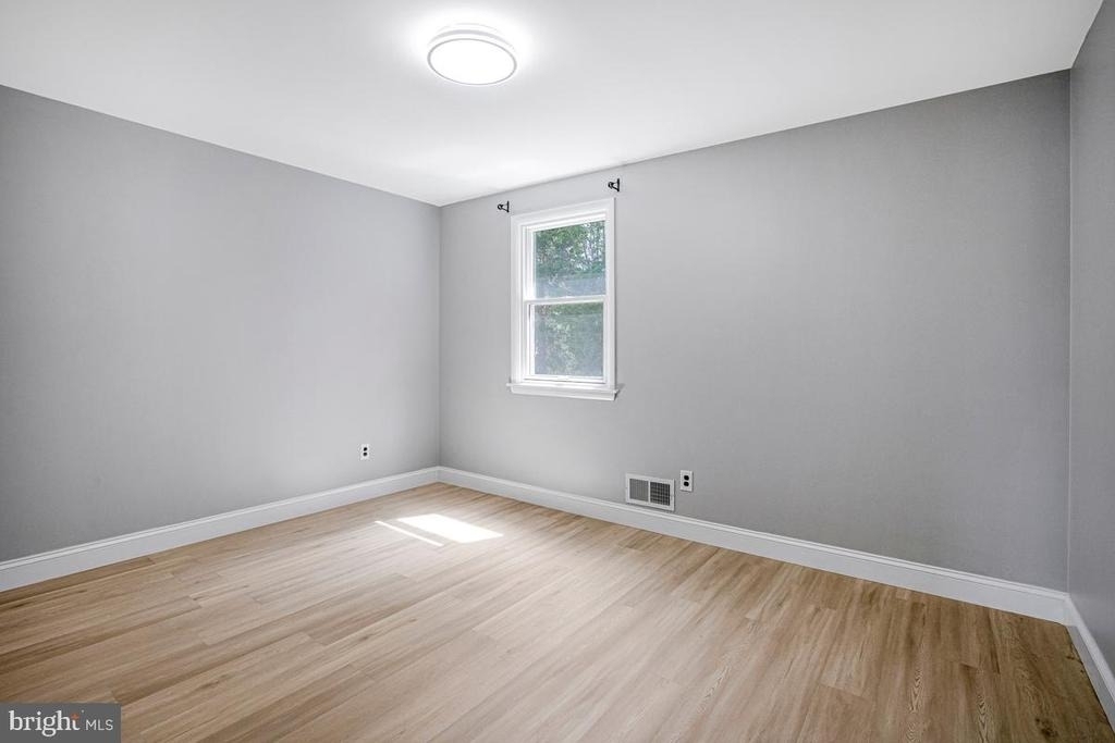 9207 Gardenia Road - Photo 23