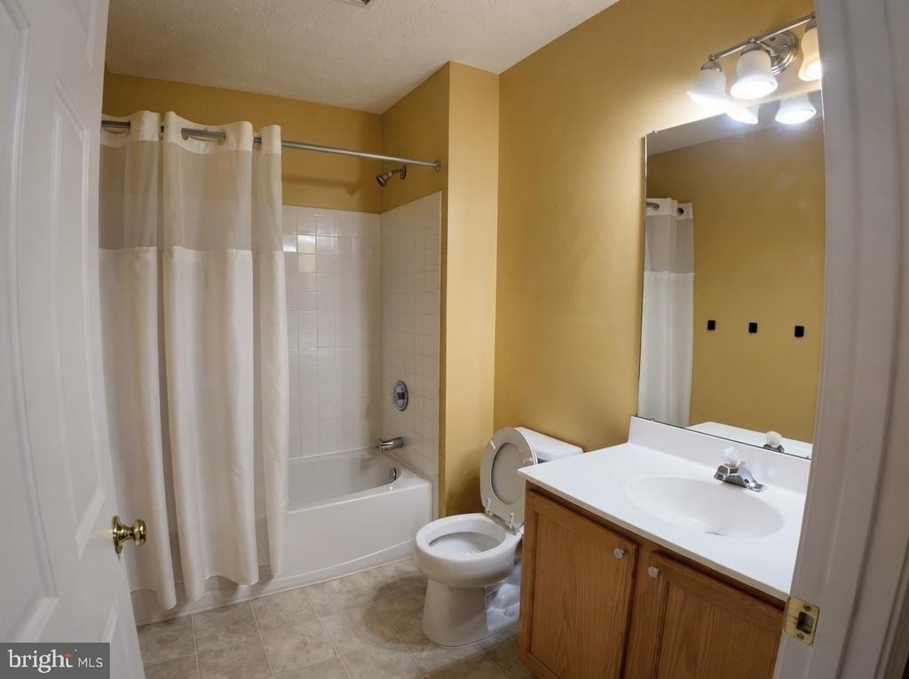 9746 Harvester Circle - Photo 15