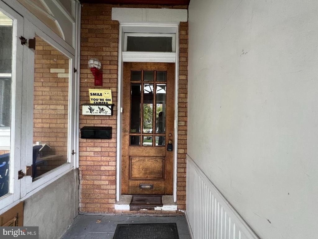 1333 W 40th Street - Photo 1