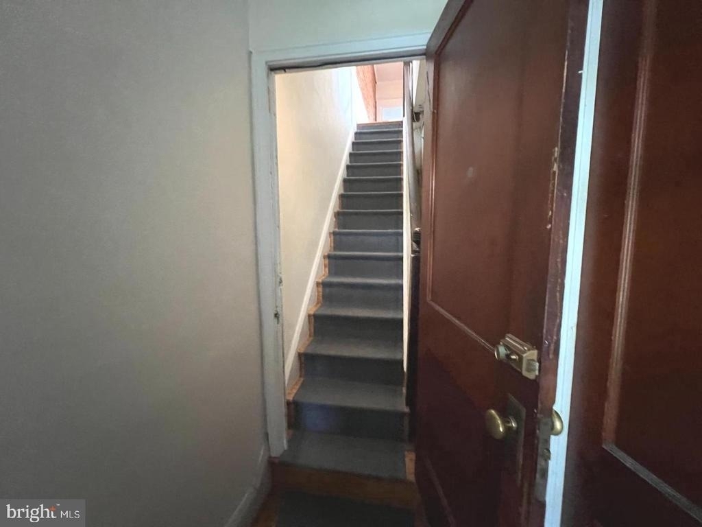 1333 W 40th Street - Photo 13