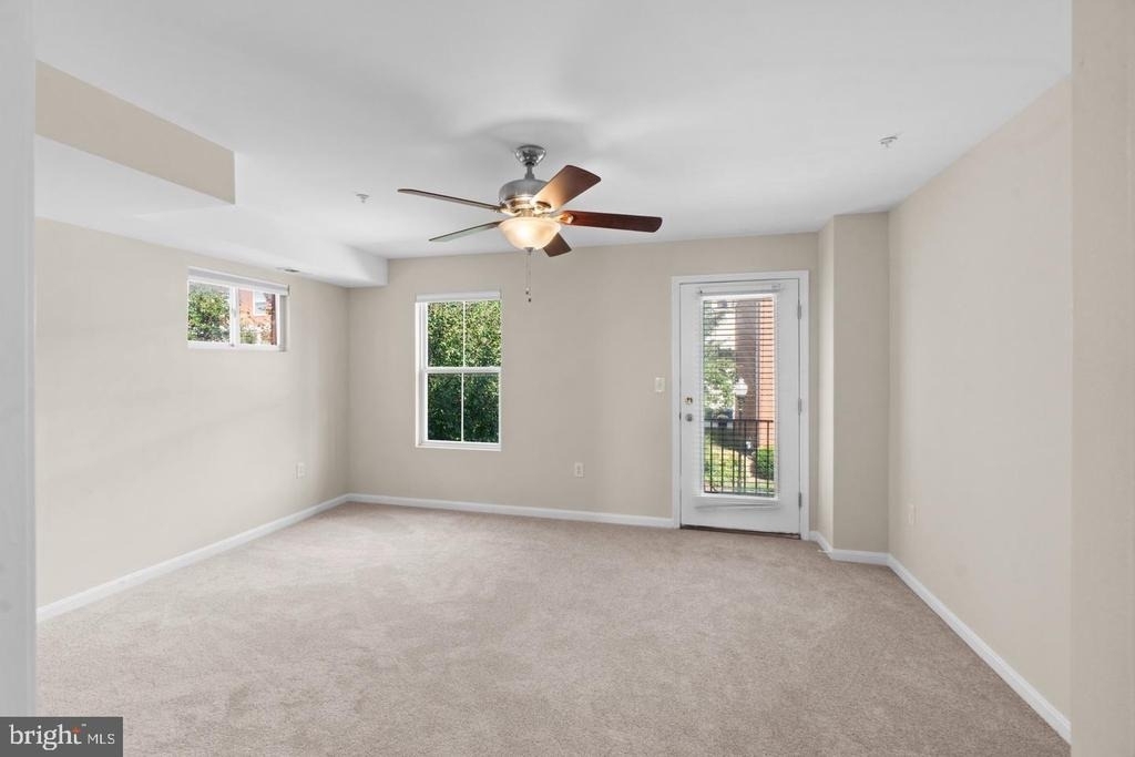 4617 Dillon Street - Photo 12