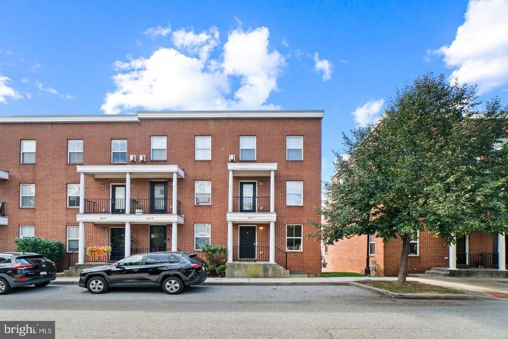 4617 Dillon Street - Photo 26