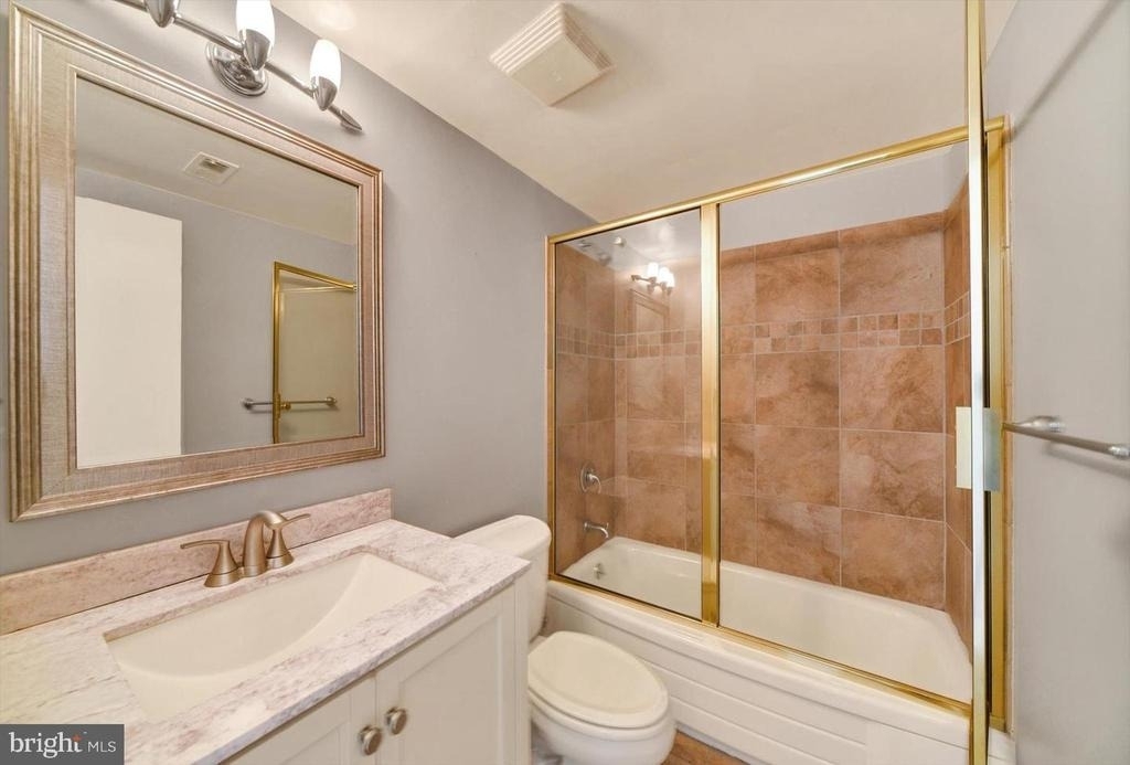 7 Cross Keys Road - Photo 12