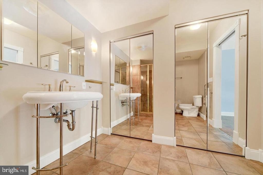 7 Cross Keys Road - Photo 16