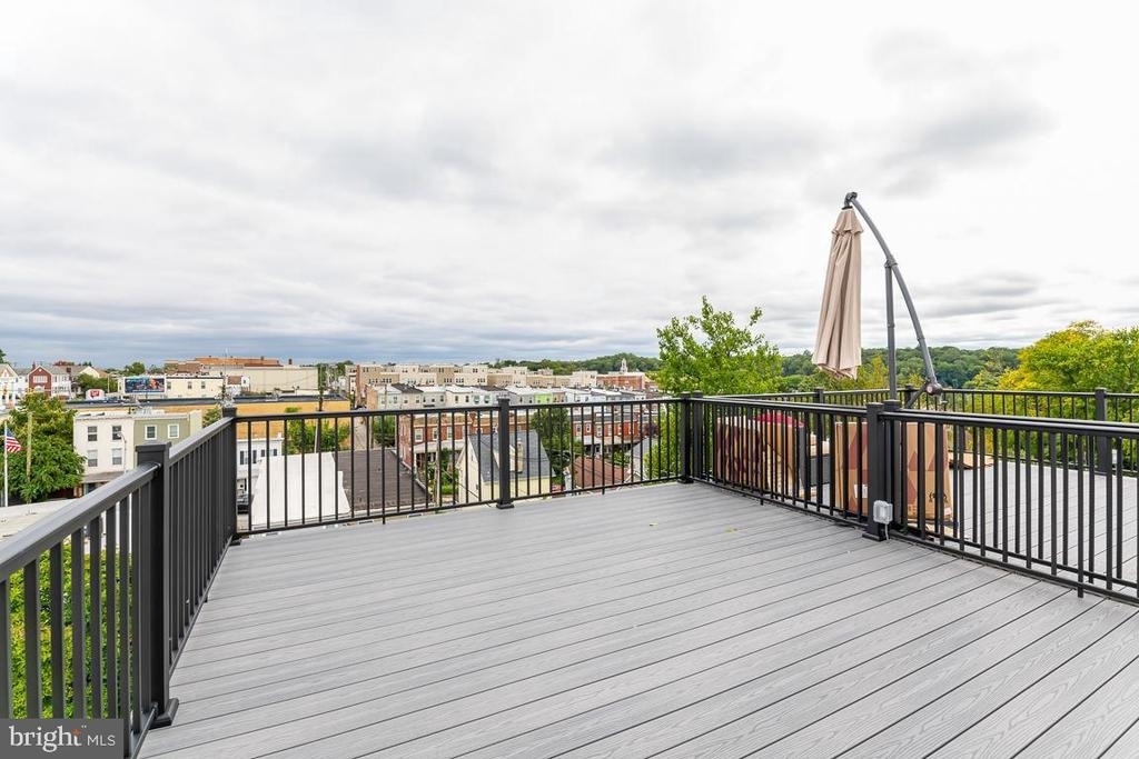 1207 Dellwood Avenue - Photo 22