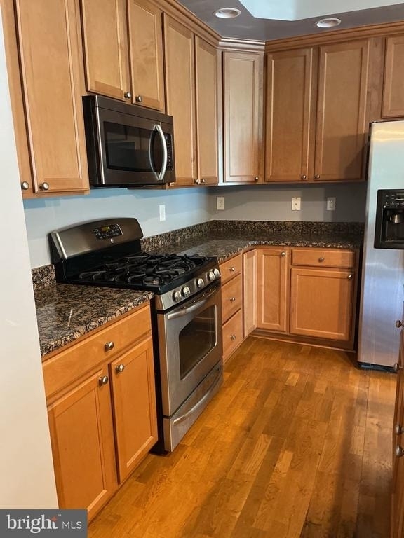 7548 Stoney Run Drive - Photo 3