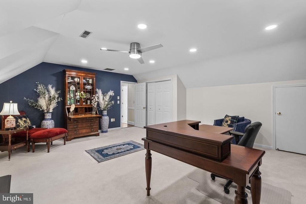 2005 Saint Stephens Woods Drive - Photo 47
