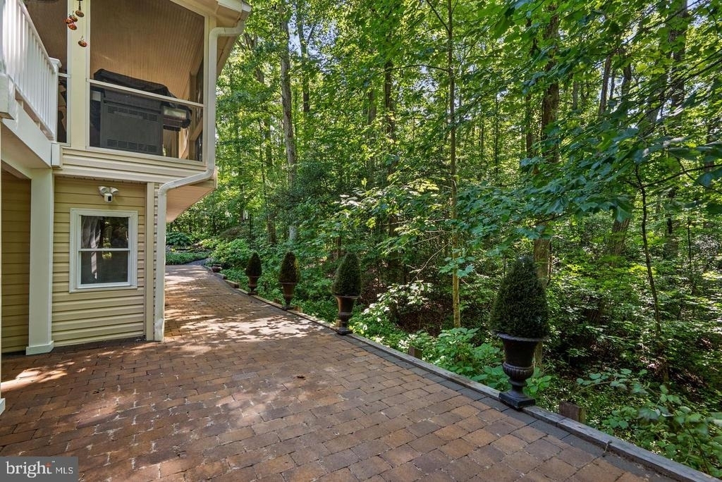 2005 Saint Stephens Woods Drive - Photo 63