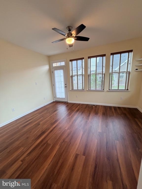 309 Mill Pond Avenue - Photo 15
