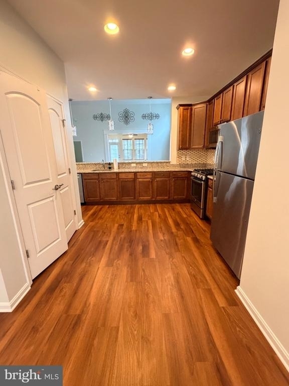 309 Mill Pond Avenue - Photo 9