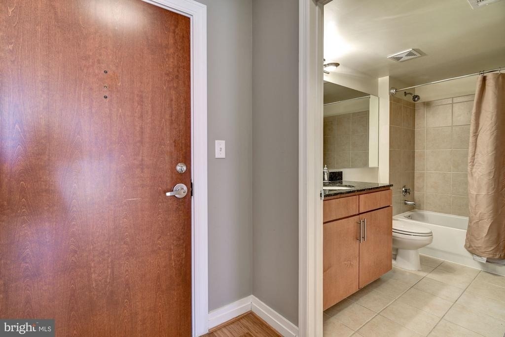 915 E Street Nw - Photo 19