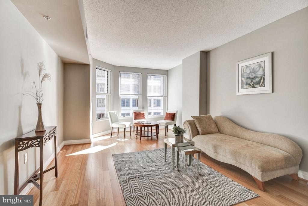 915 E Street Nw - Photo 25