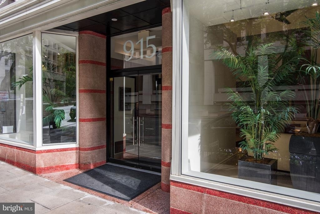 915 E Street Nw - Photo 3