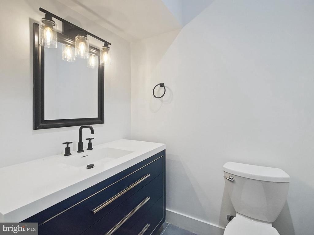 2228 13th Street Nw - Photo 13