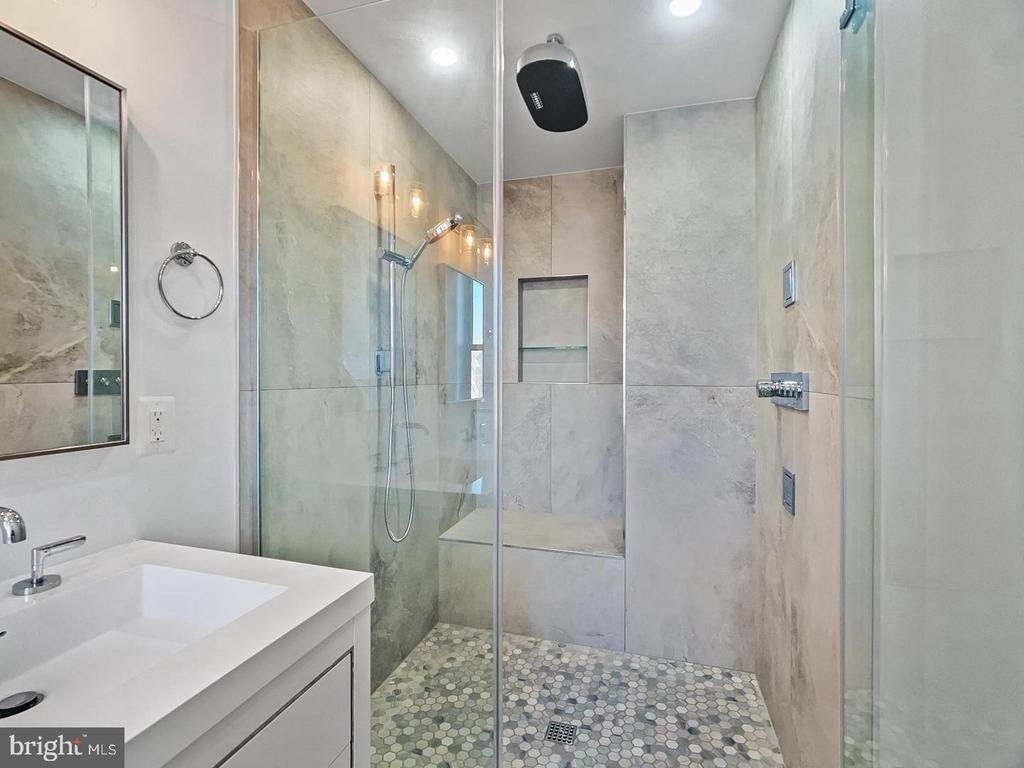 2228 13th Street Nw - Photo 21