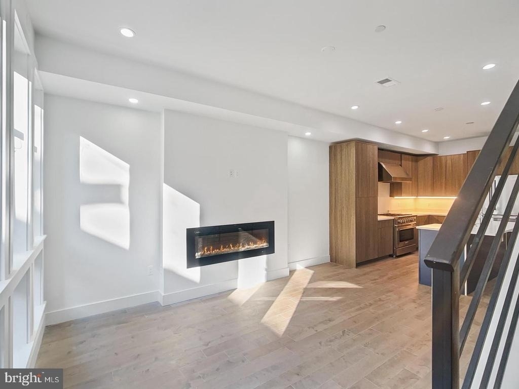2228 13th Street Nw - Photo 24