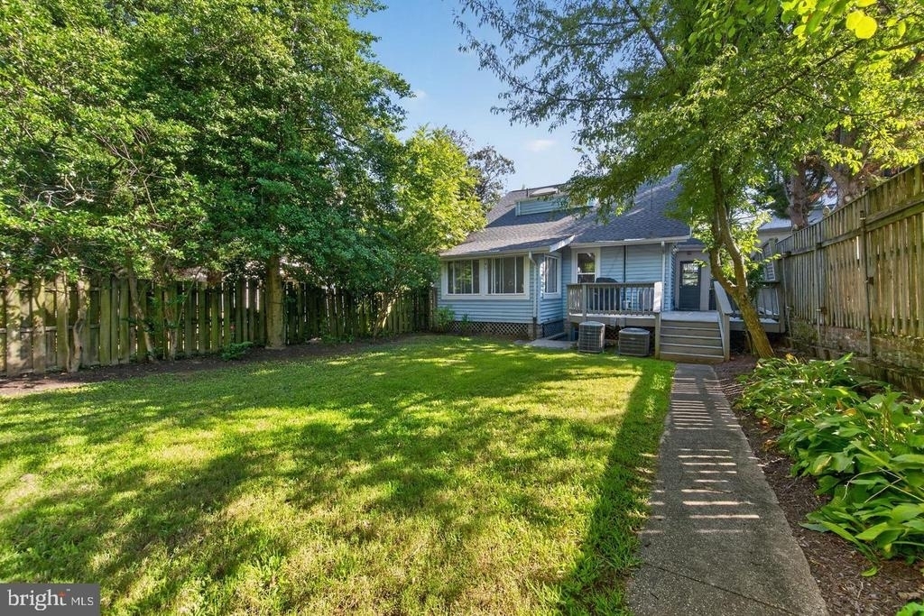 4423 P Street Nw - Photo 12