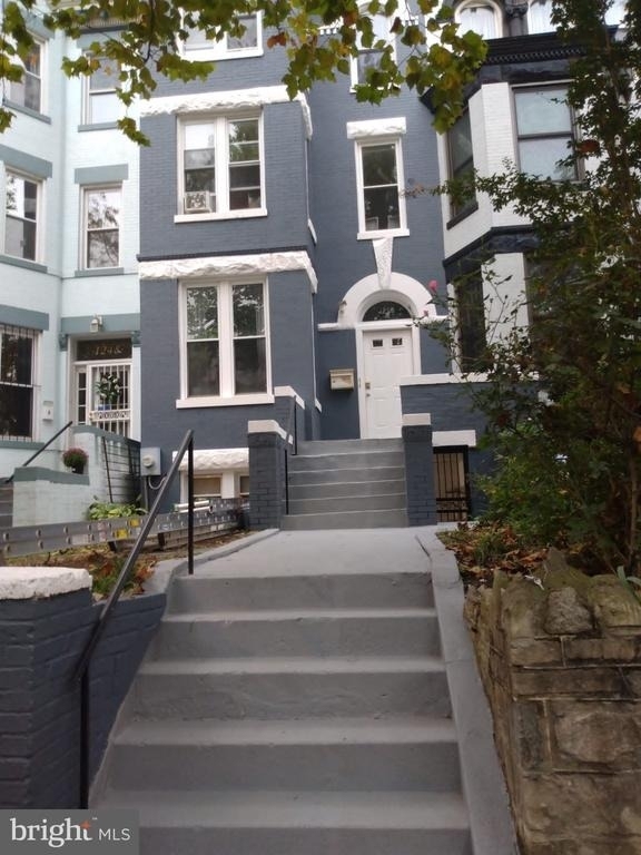1250 Columbia Road Nw - Photo 10