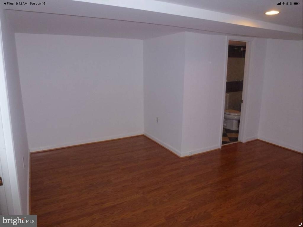 1250 Columbia Road Nw - Photo 8