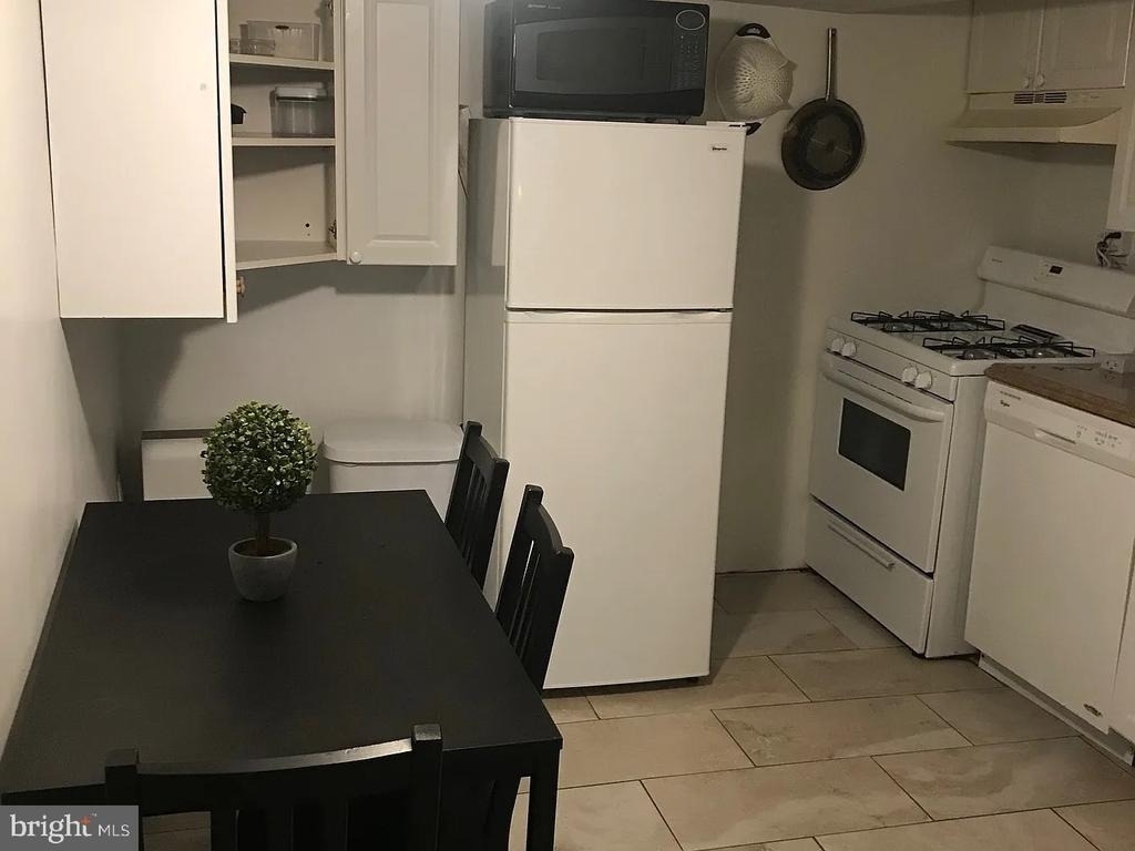 520 Kenyon Street Nw - Photo 4