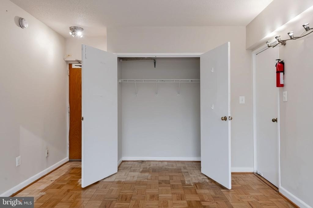 2141 I Street Nw - Photo 12