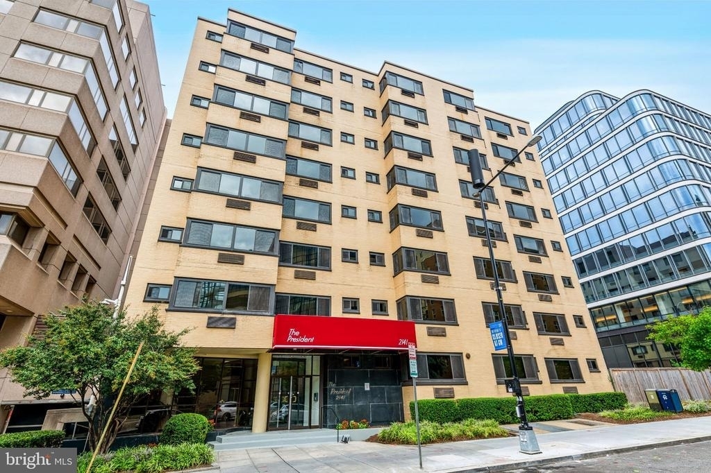 2141 I Street Nw - Photo 18