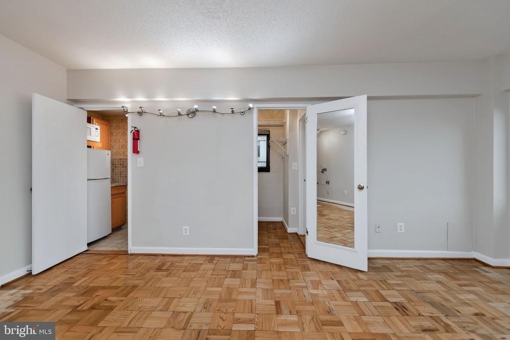 2141 I Street Nw - Photo 6