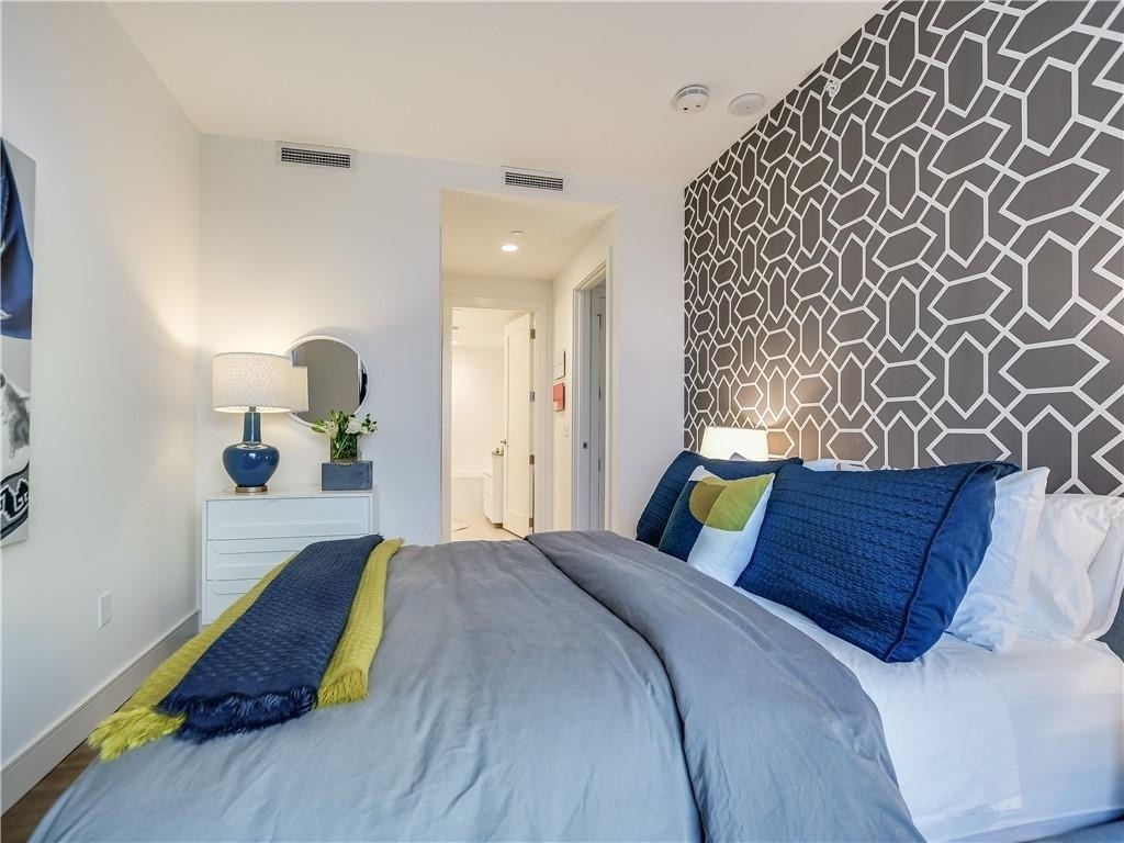 222 West Ave - Photo 13
