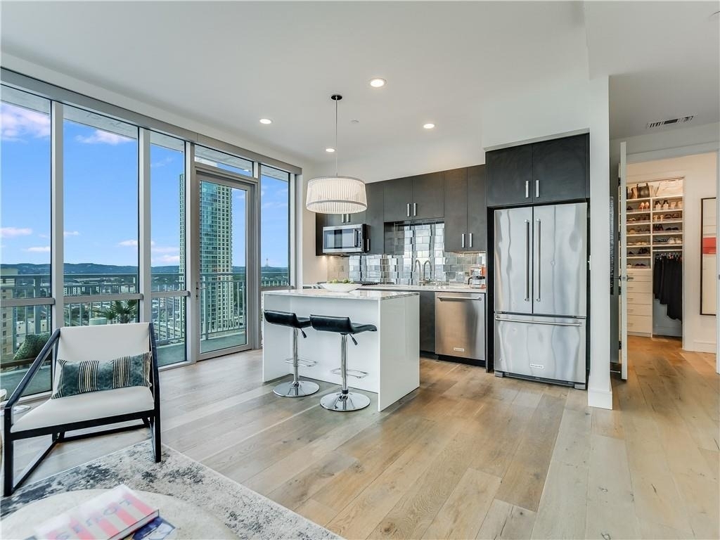 222 West Ave - Photo 10
