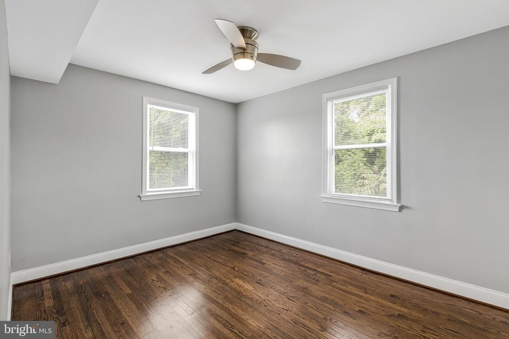 19 Atlantic Street Se - Photo 15