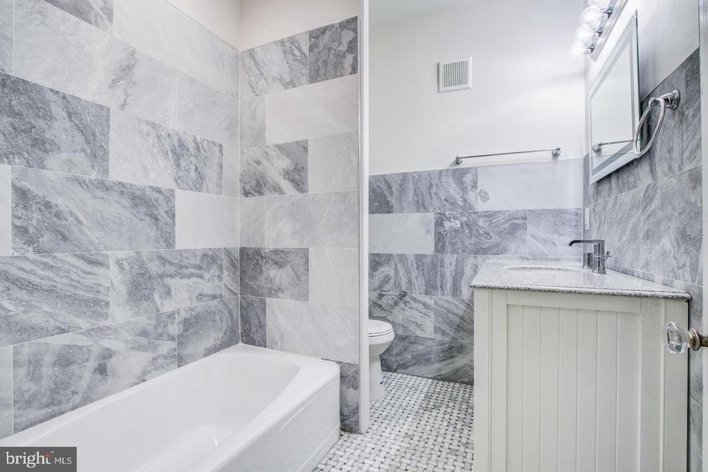4008 12th Street Ne - Photo 18