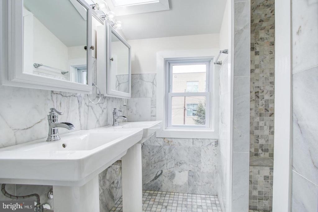 4008 12th Street Ne - Photo 24