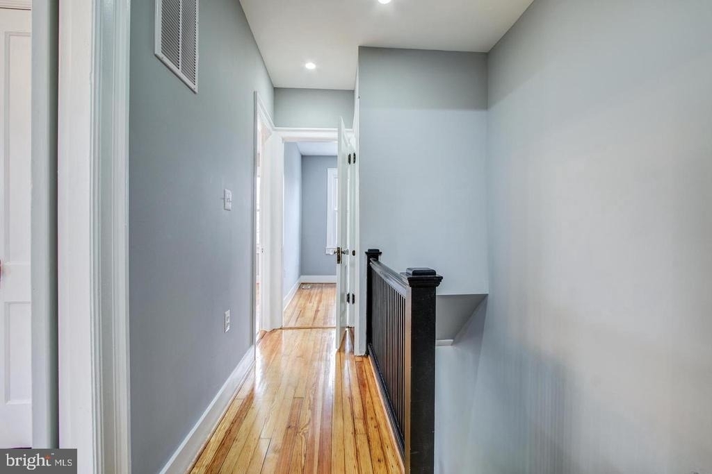 4008 12th Street Ne - Photo 17