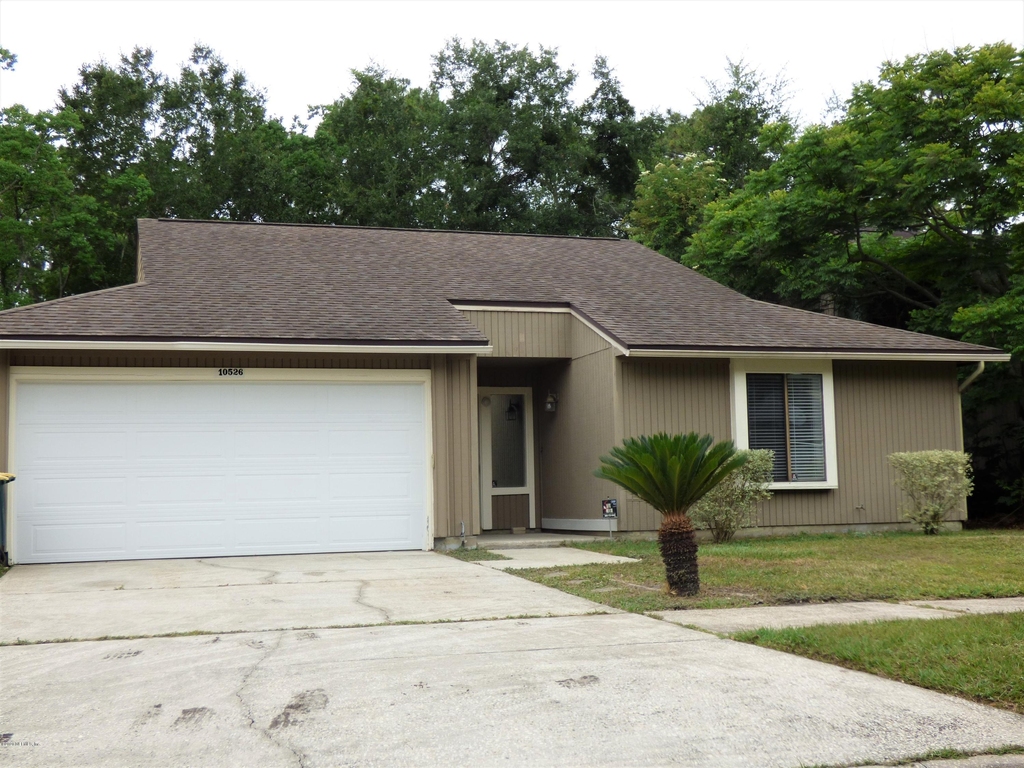10526 Anchorage Cove Lane - Photo 0
