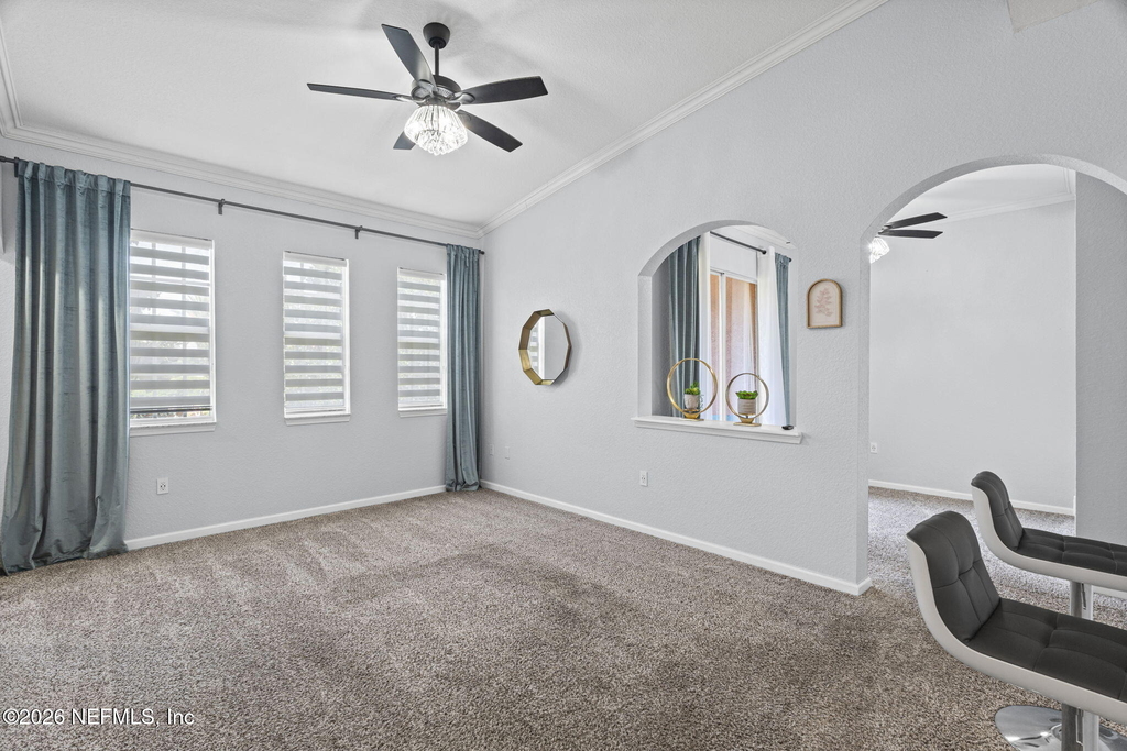 10075 Gate Parkway N - Photo 11