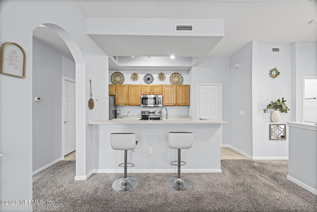 10075 Gate Parkway N - Photo 1