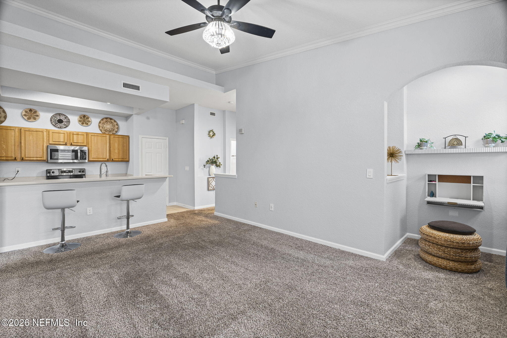 10075 Gate Parkway N - Photo 6