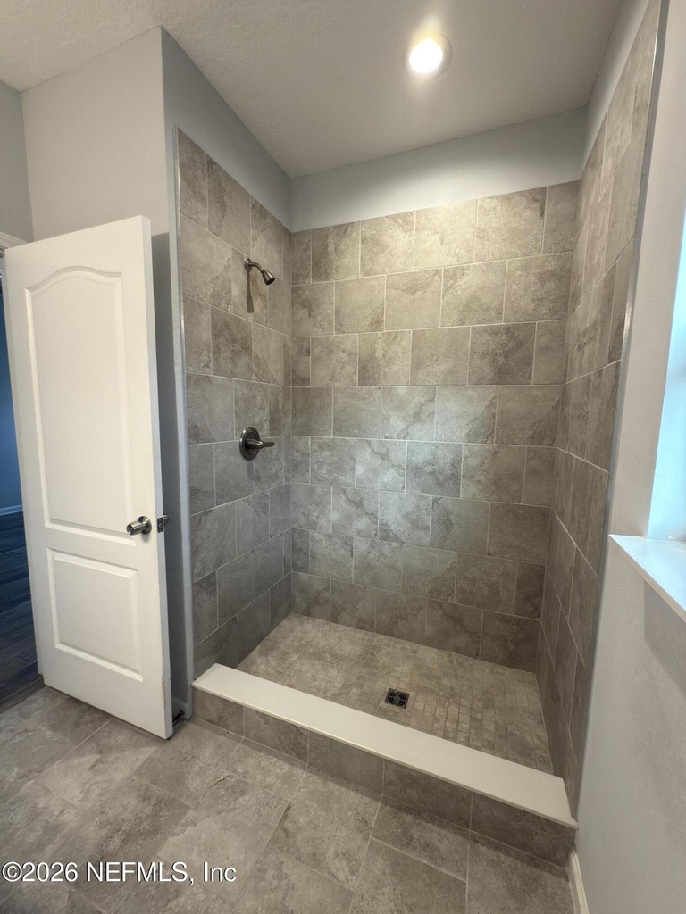 10680 Vaughan Avenue - Photo 11