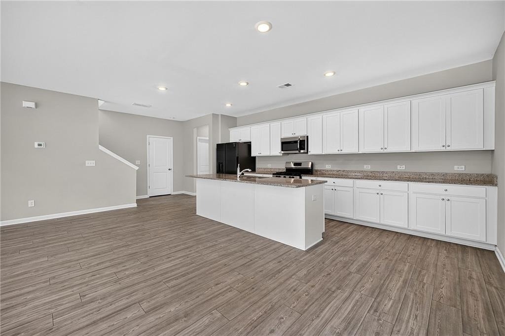 323 Golden Eagle Parkway - Photo 9