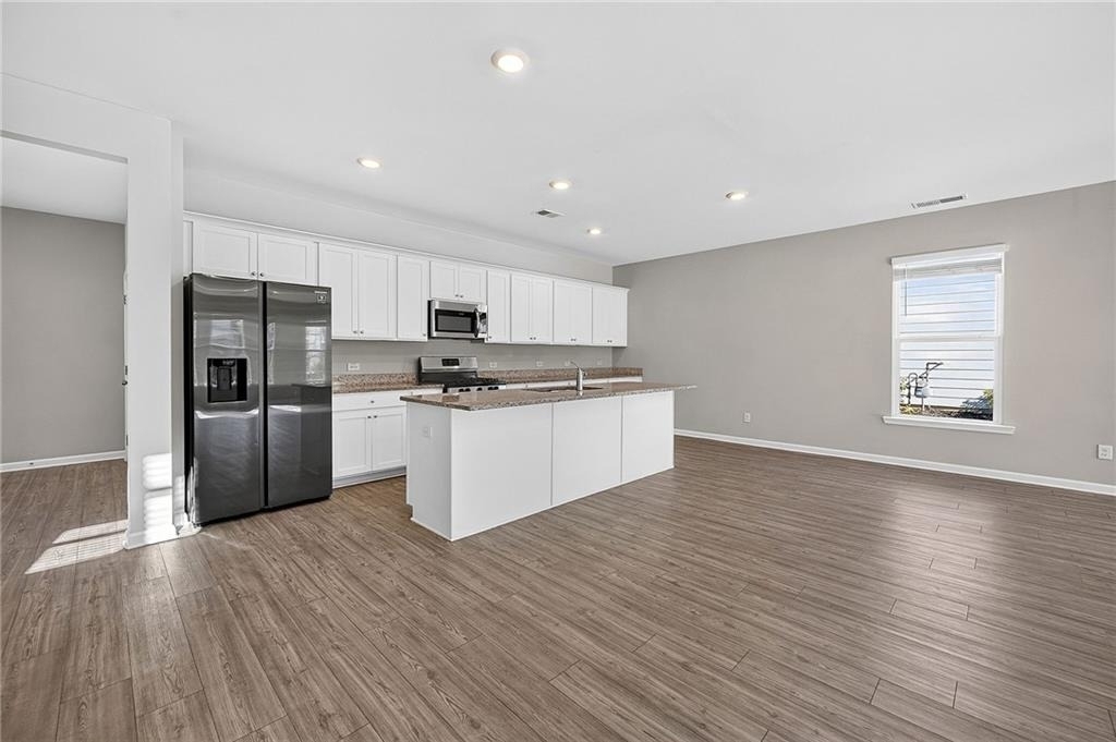 323 Golden Eagle Parkway - Photo 2