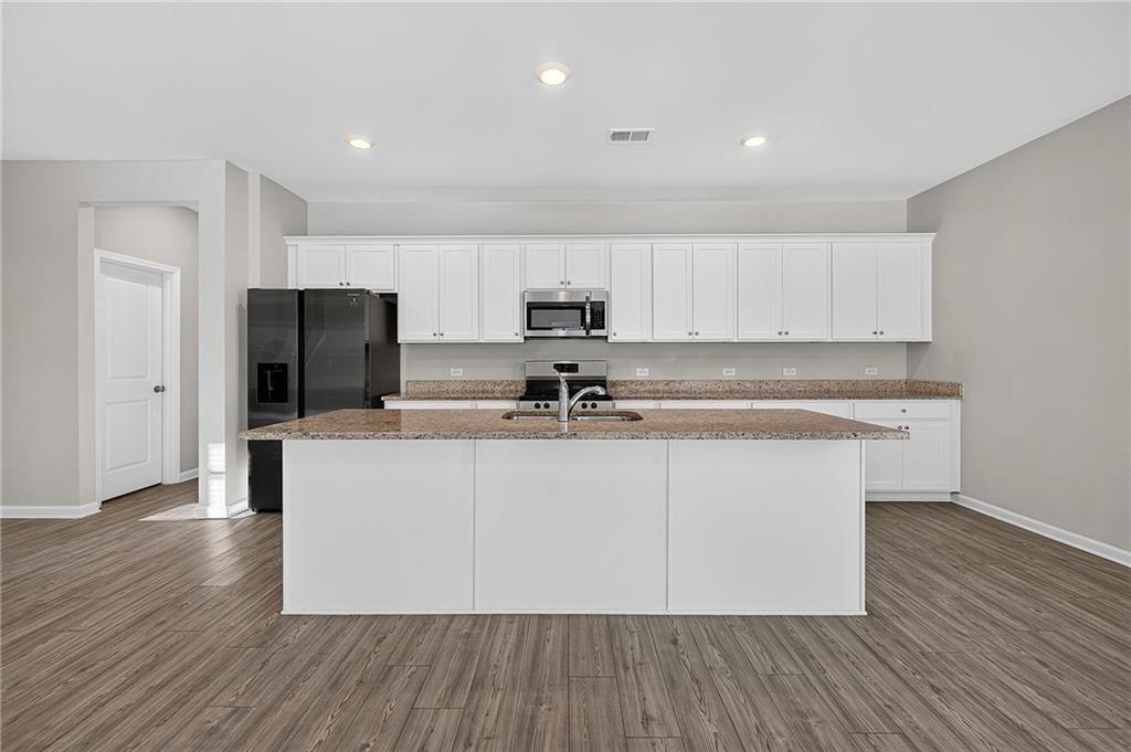 323 Golden Eagle Parkway - Photo 8