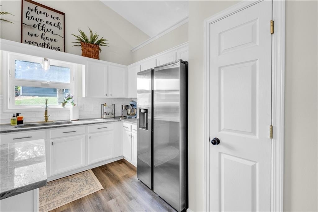 1525 Keystone Drive - Photo 16