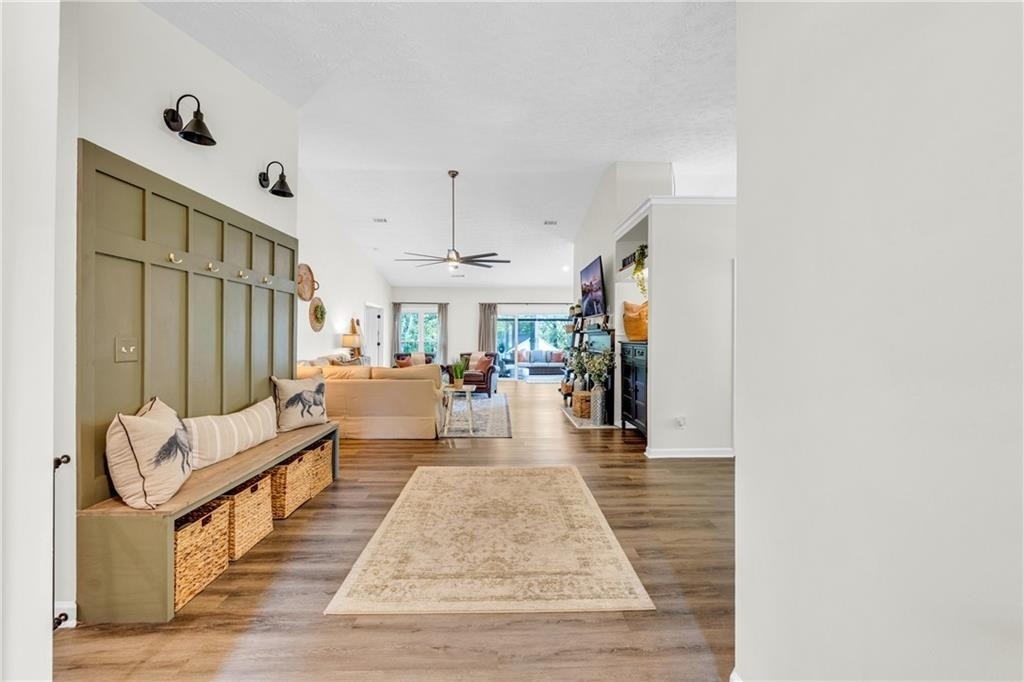 1525 Keystone Drive - Photo 4