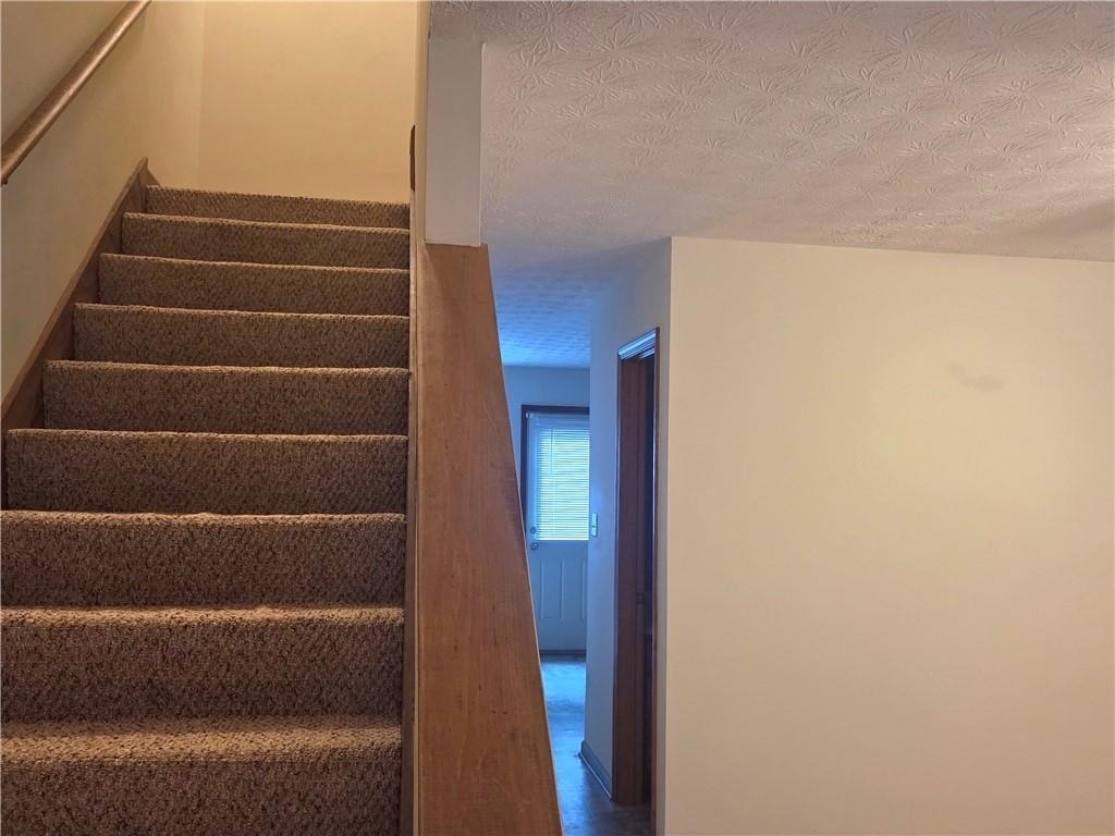 8492 Pineland Drive - Photo 9