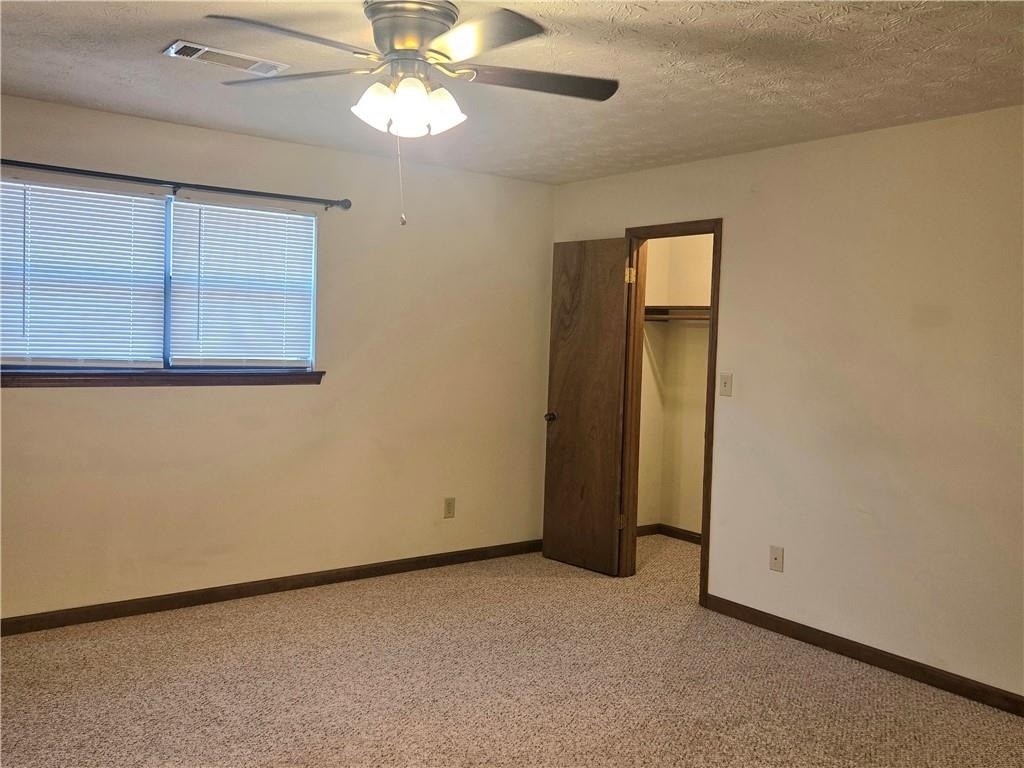 8492 Pineland Drive - Photo 11