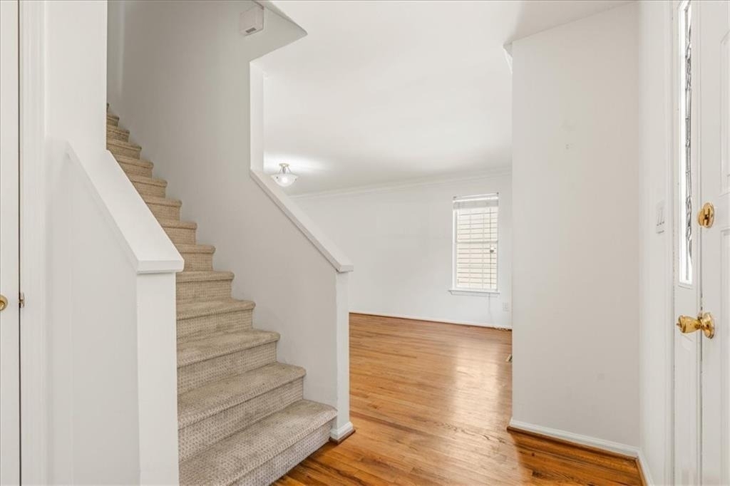 11190 Abbotts Station Drive - Photo 2