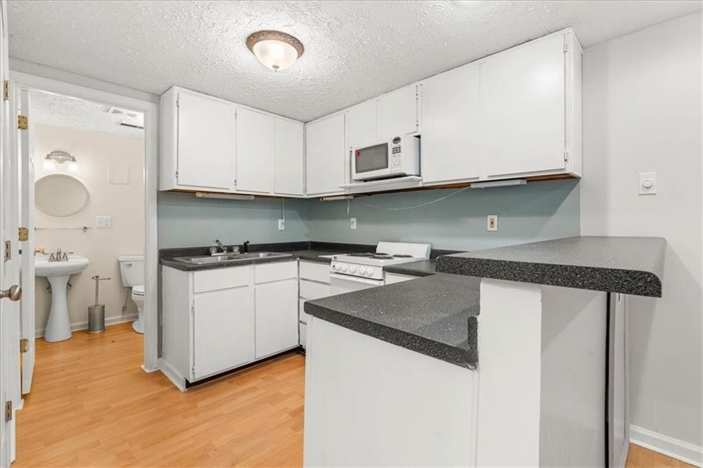 11190 Abbotts Station Drive - Photo 22