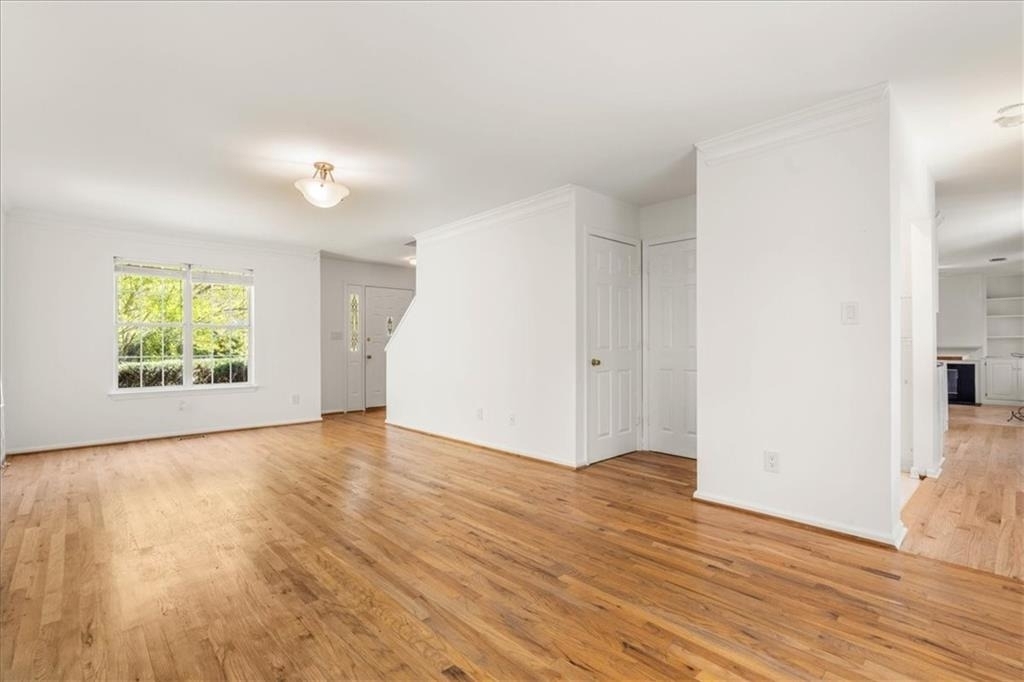 11190 Abbotts Station Drive - Photo 4